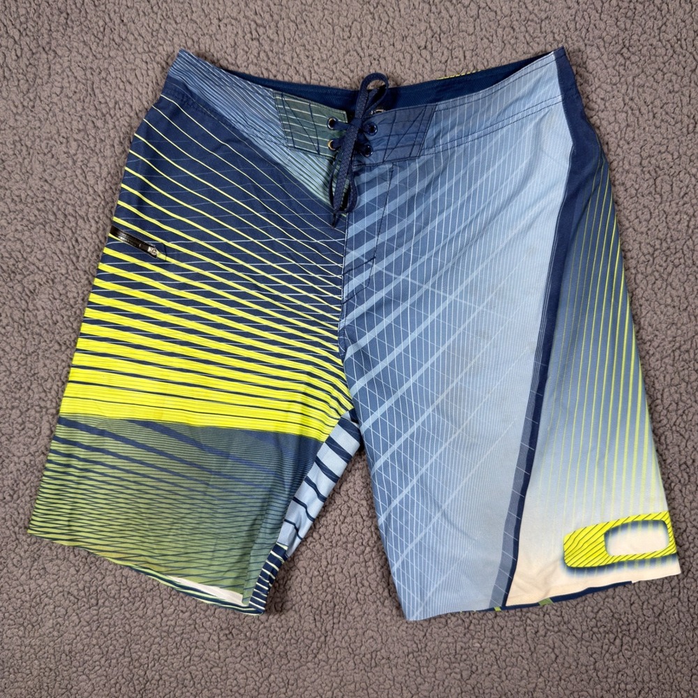 Oakley Board Shorts Mens 36 Blue Yellow Geometric Swim Trunks Drawstring Unlined